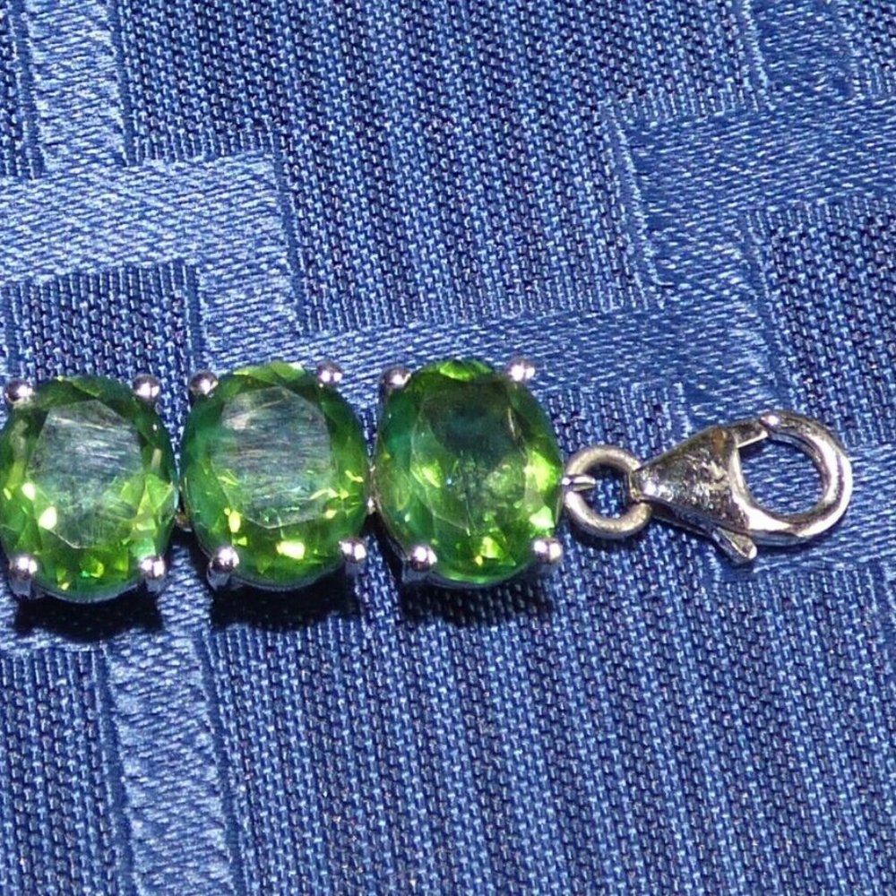 52.46CTS FERN GREEN QUARTZ 8MM X 10MM STERLING SILVER BRACELET LE 70 - Picture 4 of 11